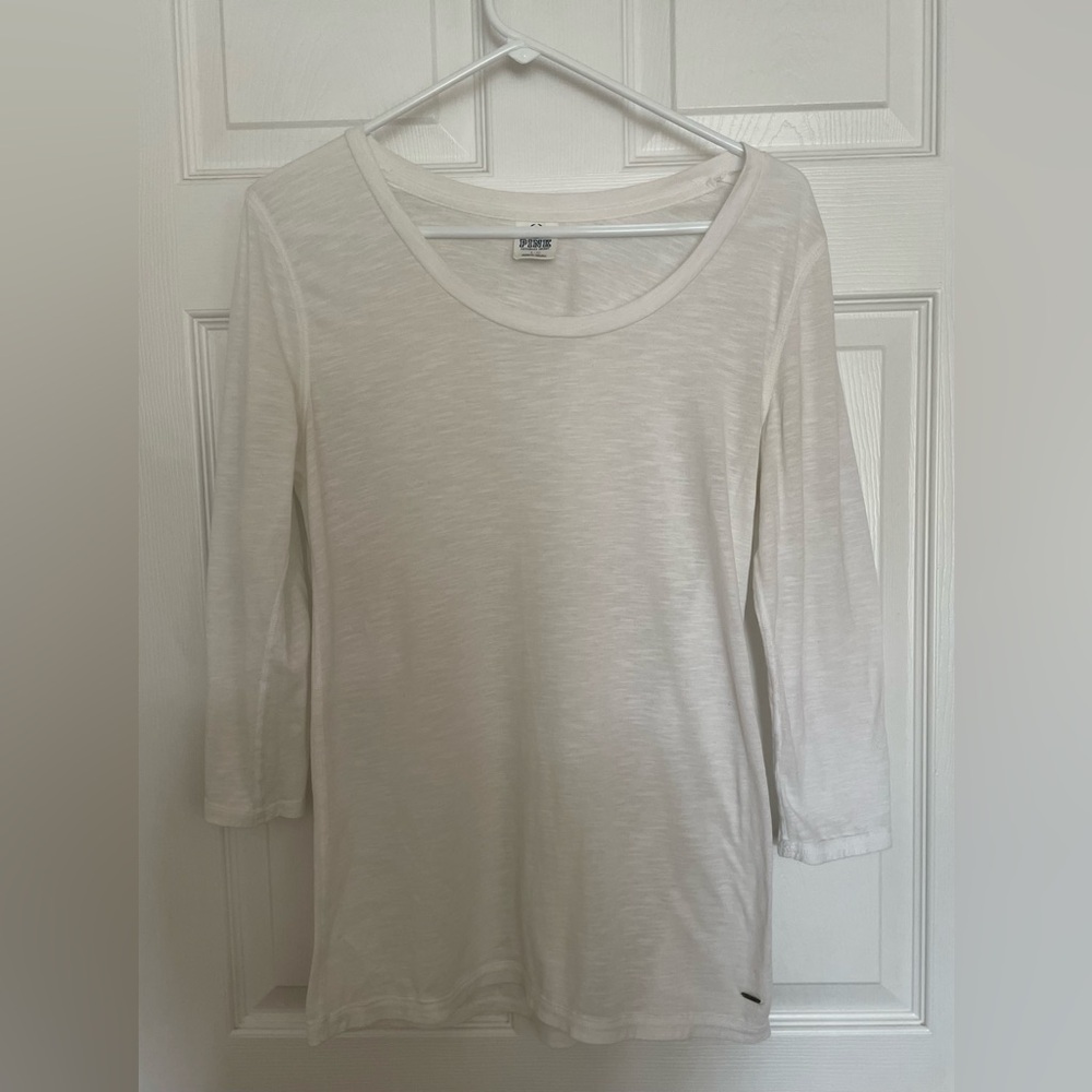 Victoria’s Secret PINK scoop-neck t-shirt with three-quarter length sleeves